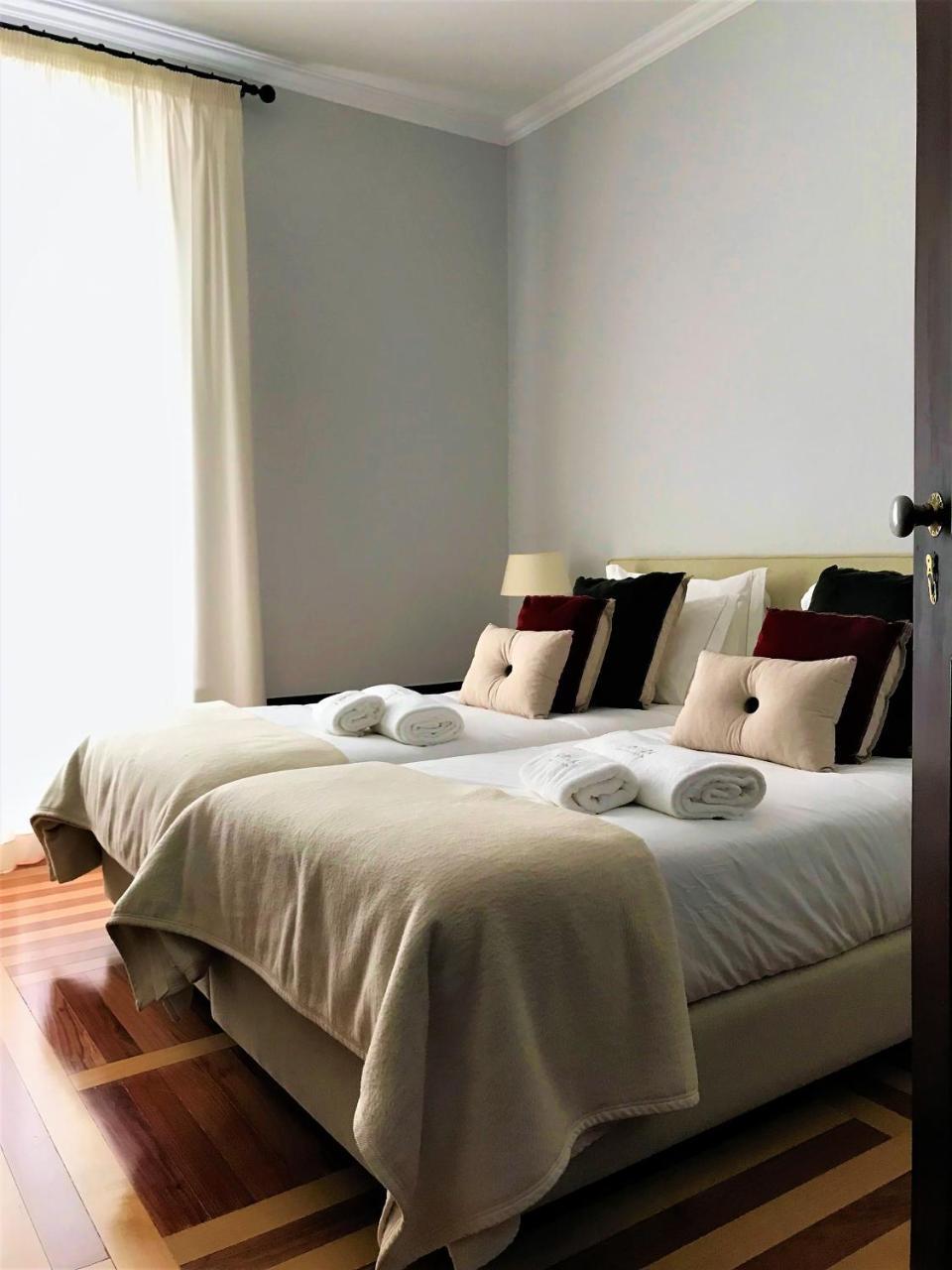 Oryza Guest House& Suites Коимбра Экстерьер фото